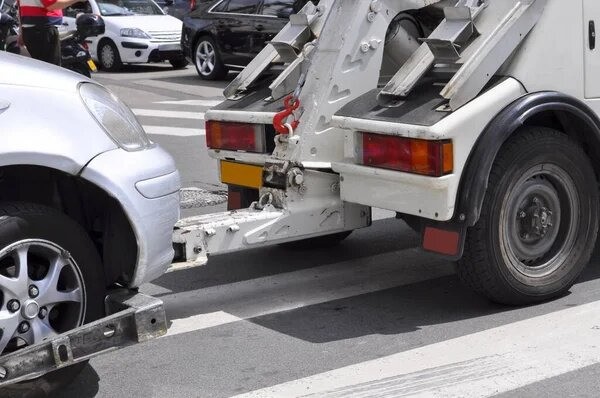 14 février 2024À la une Actualités Nos conseils Réglementation Utilisation de votre voiture Votre voiture est-elle en fourrière ? Vérifiez en ligne facilement !