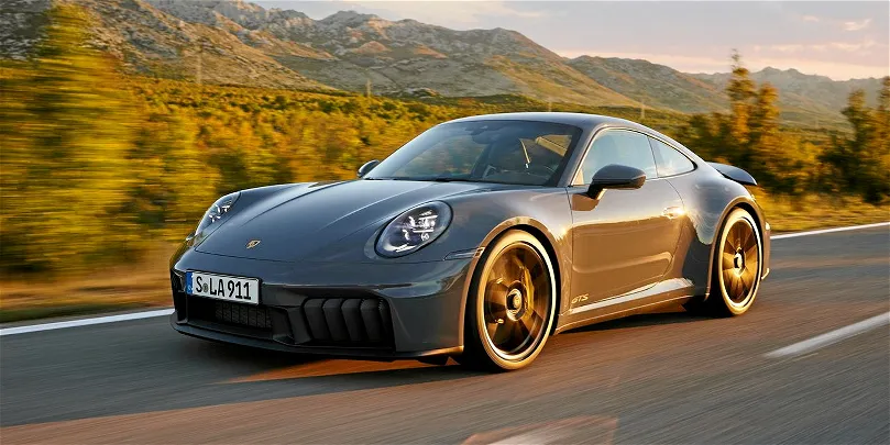 3 juillet 2024À la une Actualités Hybride (MHEV) Nouveautés La carrera GTS et la nouvelle motorisation hybride de la 911 pour son 60e anniversaire