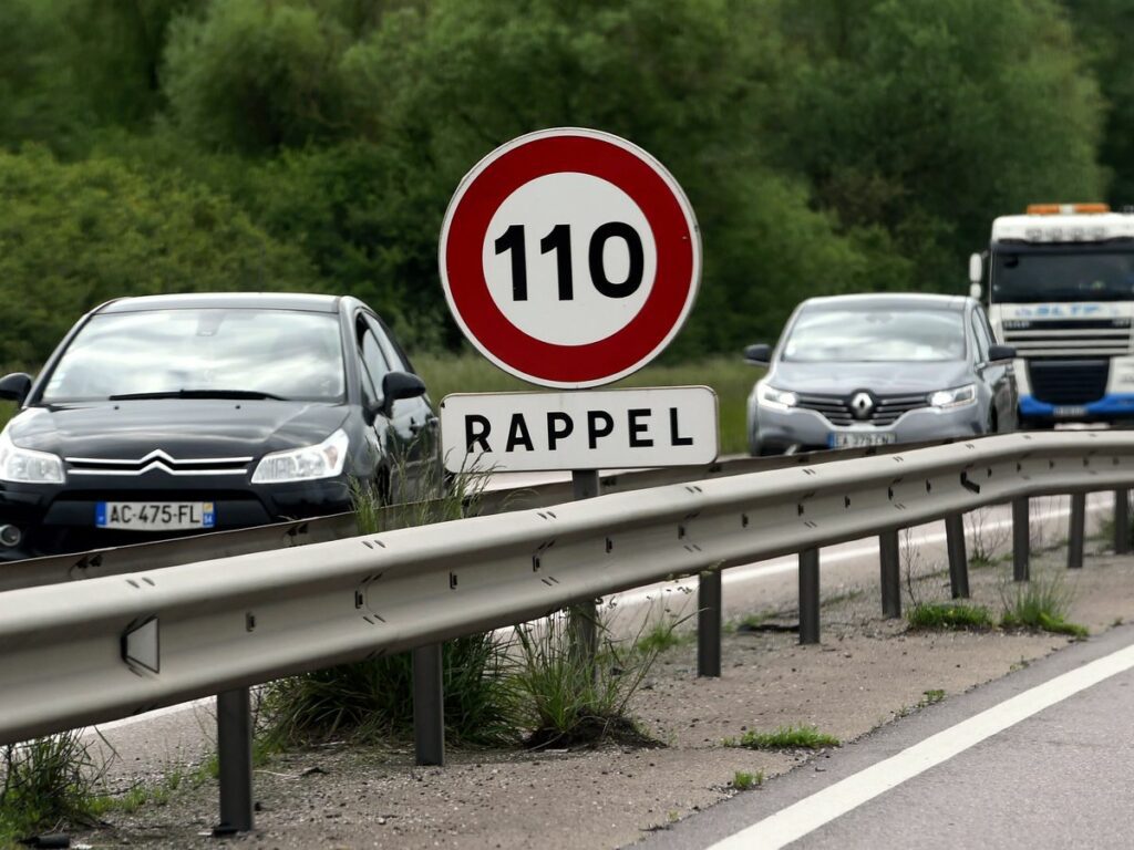 29 juillet 2024À la une Actualités Utilisation de votre voiture Une récente étude remet en question les avantages écologiques et économiques de la réduction de la vitesse à 110 km/h sur les autoroutes