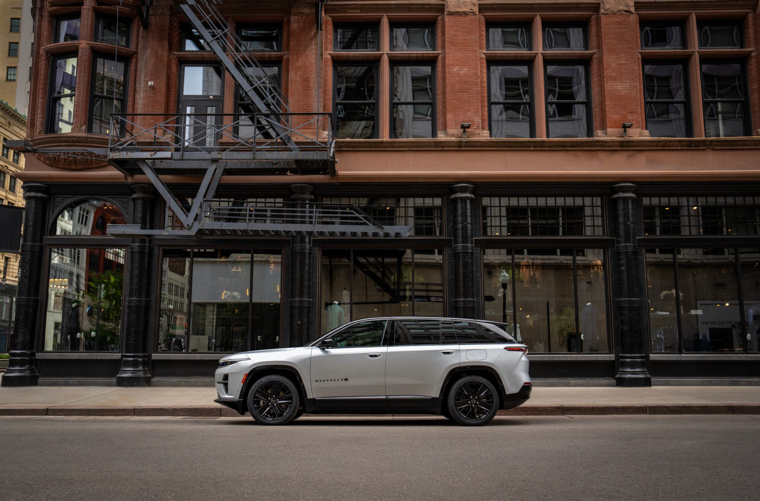 18 juillet 2024À la une Actualités Electriques (BEV) La Jeep® Wagoneer S 2024 : le premier véhicule 100% électrique de Jeep®