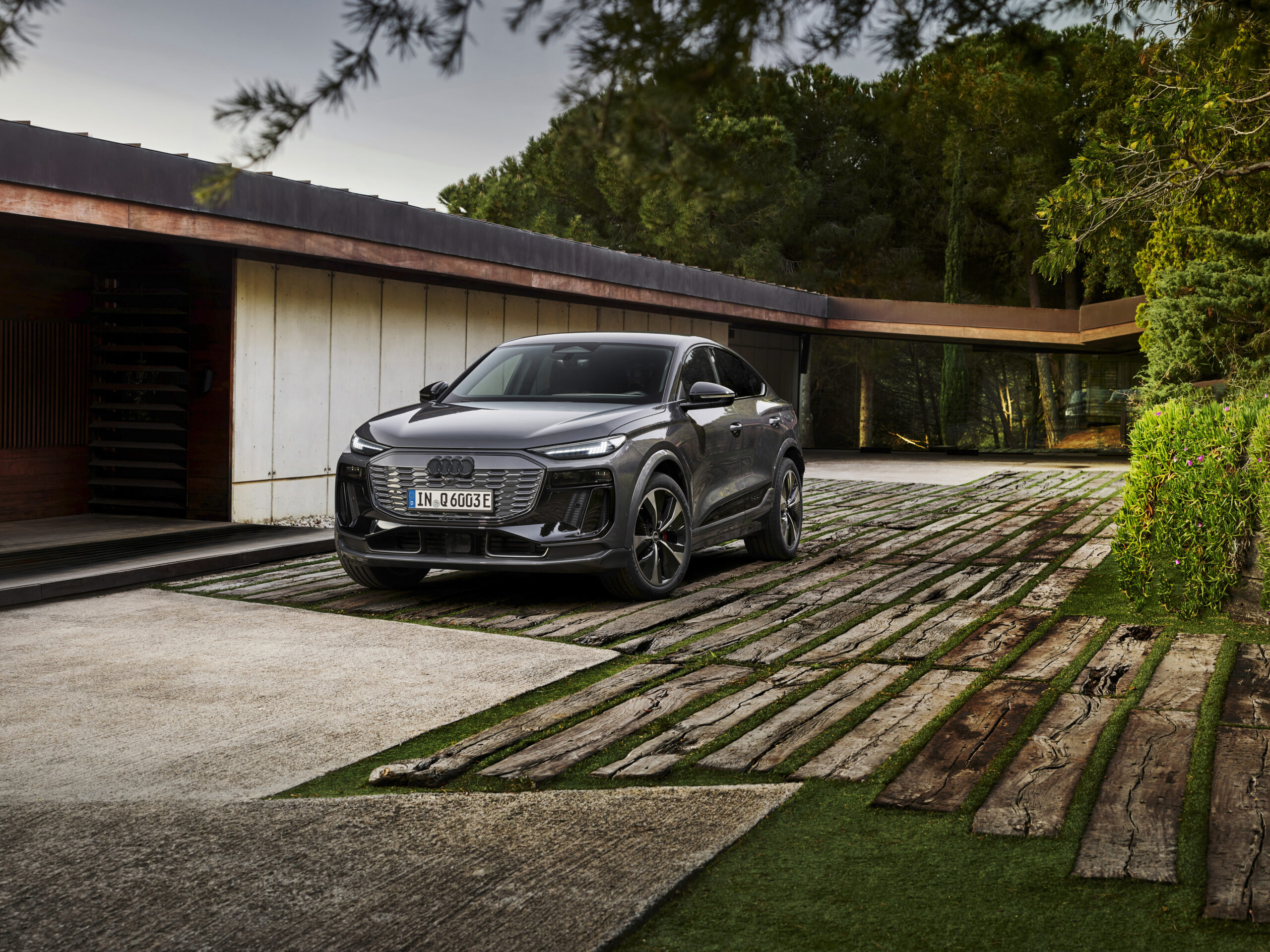 L’Audi Q6 e-tron obtient la note maximale d’Euro NCAP :sécurité optimale !