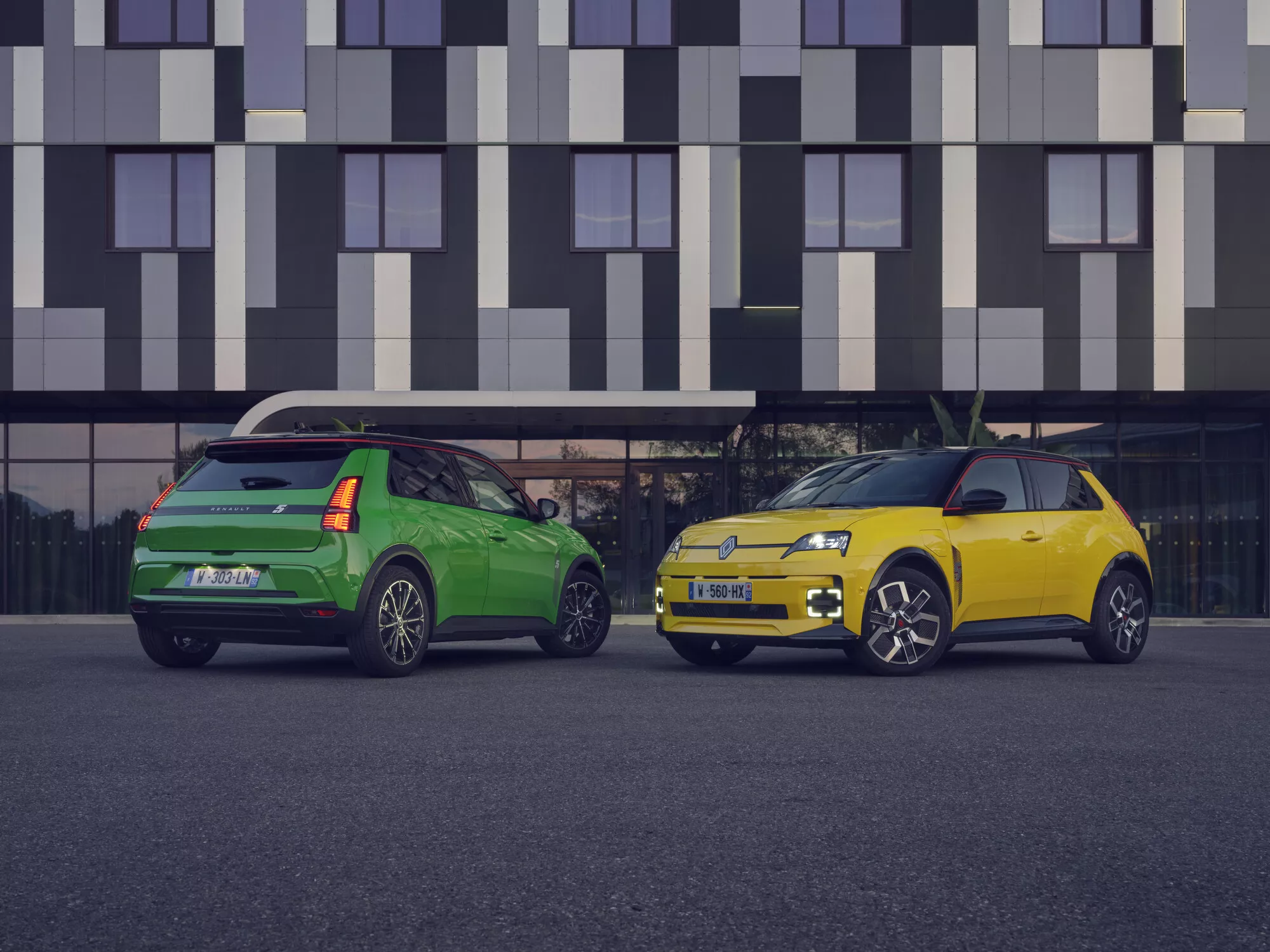 14 décembre 2024À la une Actualités Electriques (BEV) Nouvelle Renault 5 E-Tech electric : Une offre étendue et évolutive