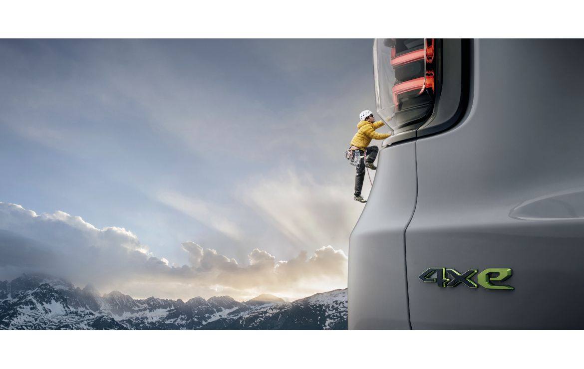 12 décembre 2024À la une Actualités Electriques (BEV) Nouvelle Jeep® Avenger 4XE The North Face : Au coeur de l’aventure