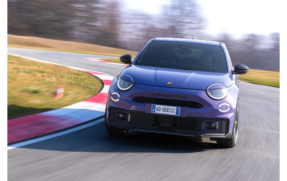 28 novembre 2024À la une Actualités Electriques (BEV) Recommandations Nouvelle Abarth 600E : L’électrique qui fait battre le coeur des passionnés !